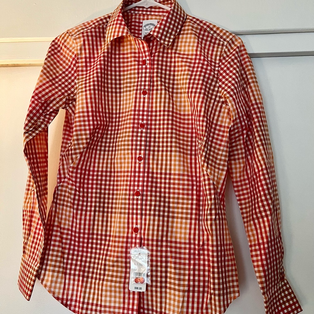 Brooks Brothers women’s button down fitted shirt